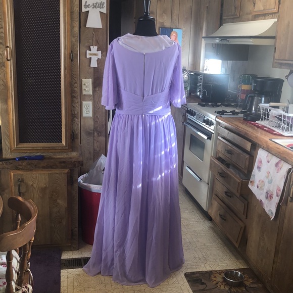 Lilac Maid of Honor Wedding Dress/Gown from AW Bridal! Free Size - Picture 15 of 17